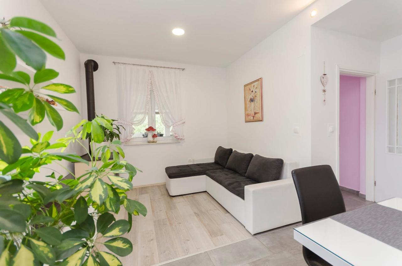 Apartment Luka Rupe Exterior photo